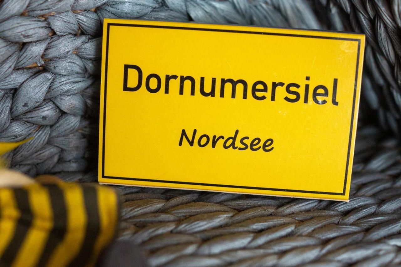 Friesenbiene Apartment Dornumersiel Exterior foto